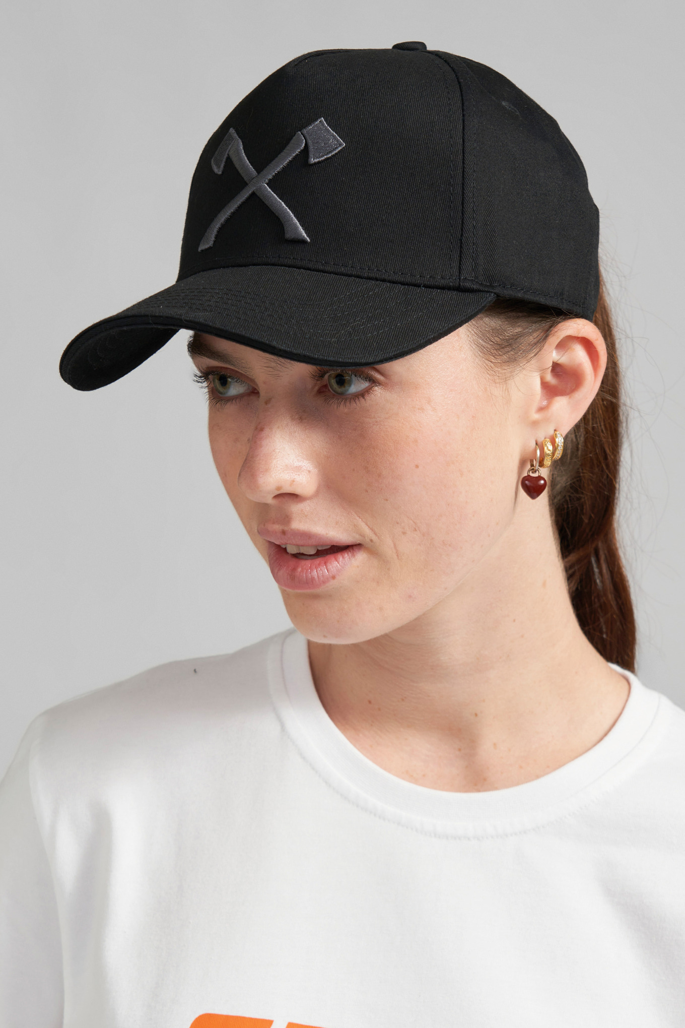 Καπελάκι AXE μαύρο